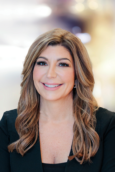 Portrait of Danielle Halstuch, REALTOR® | ABR® | CFSP | NRLUX.